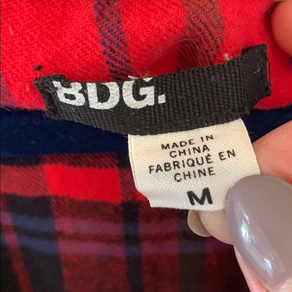 Cropped Flannel Shirt in Medium by BDG from UO - Picture 2 of 4